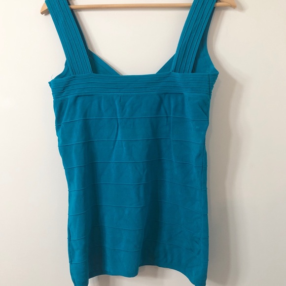 Le Chateau Top - Picture 4 of 5